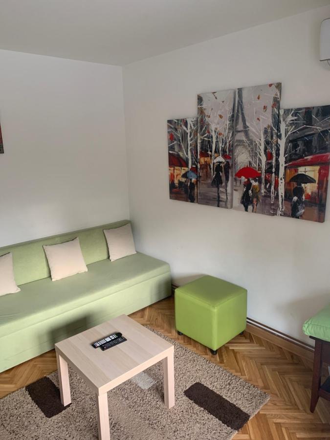 Apartman Fuerte 2 Beograd Ngoại thất bức ảnh