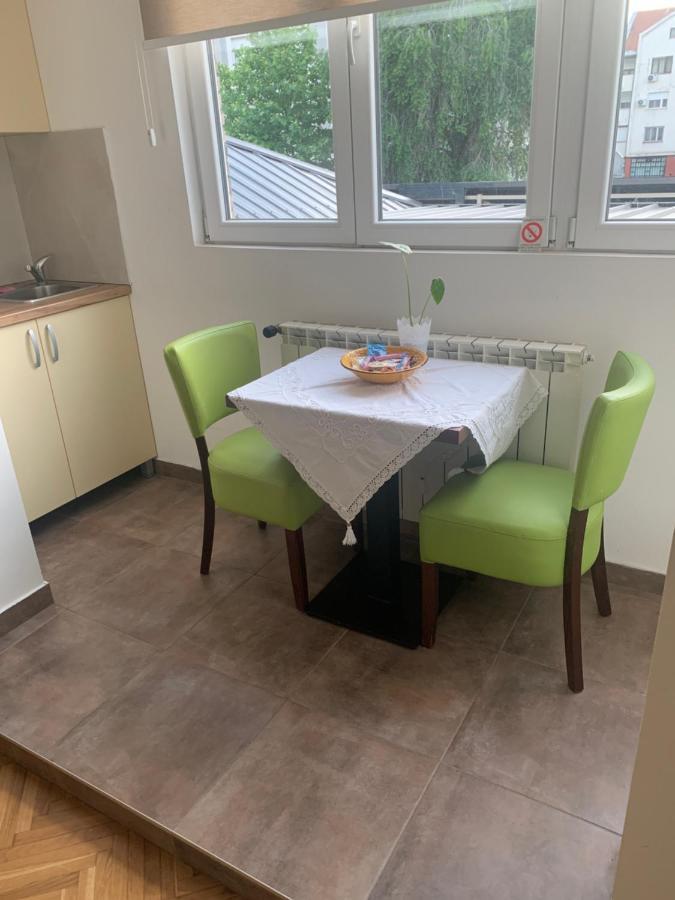 Apartman Fuerte 2 Beograd Ngoại thất bức ảnh